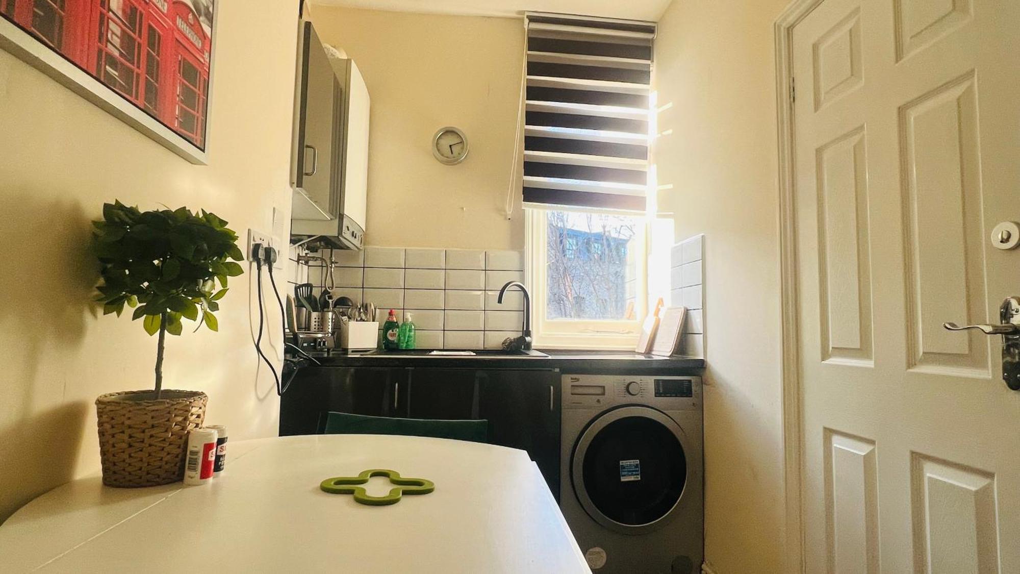 Harry Potter 9 3/4 Flat Apartment London Ngoại thất bức ảnh